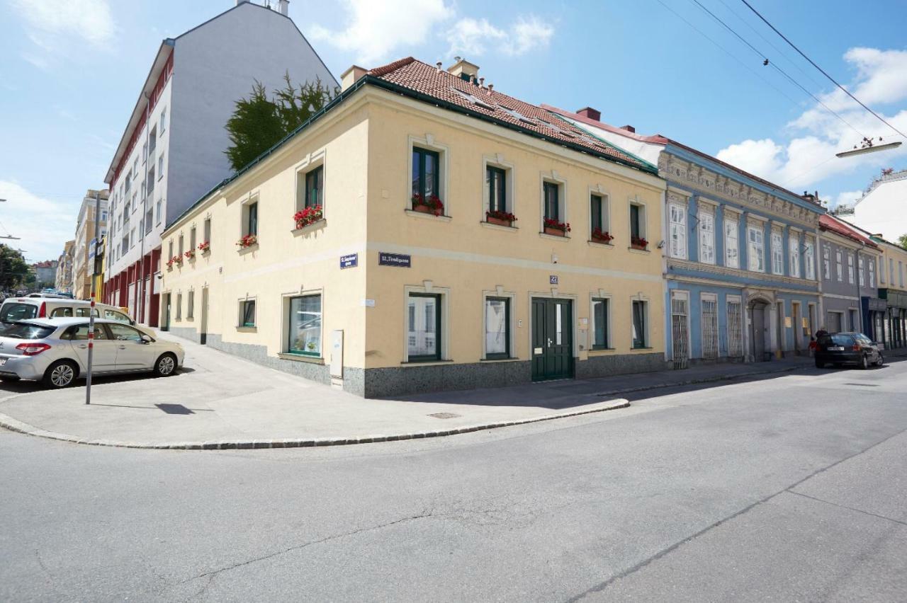 Schönbrunn Apartment *